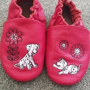 Robeez 101 Dalmatian Red Shoes 12-18 months